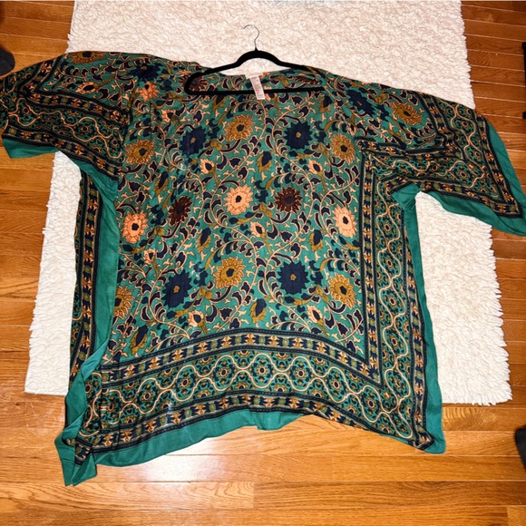 Free People Magic Dance Kimono duster handkerchief flowy fairy - Picture 8 of 10